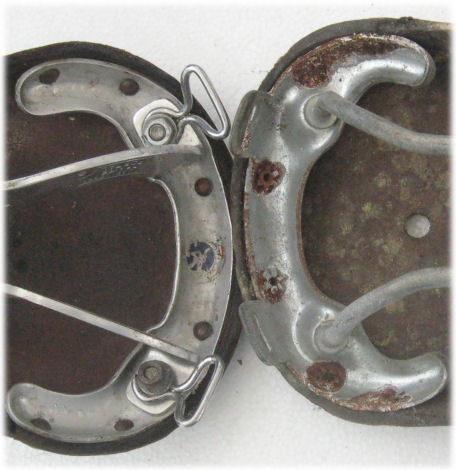 Datei:Rear of saddles.jpg